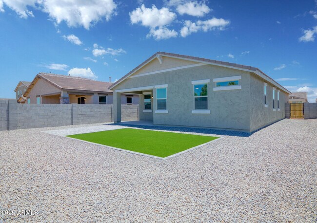 Building Photo - 17350 W Alexandria Way