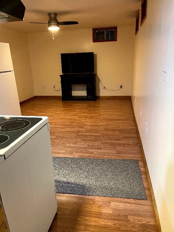 Building Photo - 37 Gifford Dr