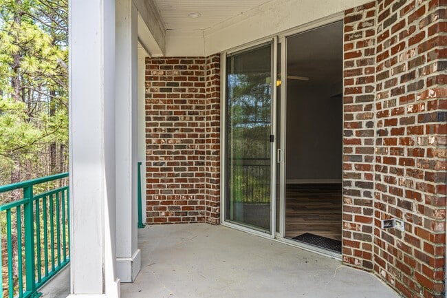 Building Photo - 1733 Woodbrooke Dr