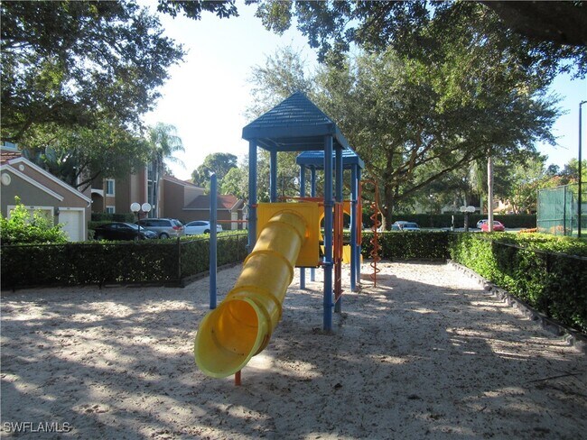 Building Photo - 1180 Reserve Way