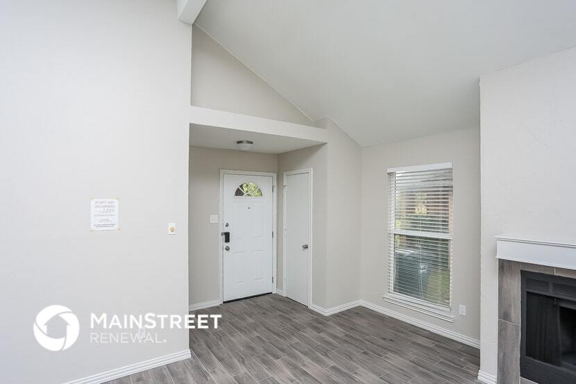 Building Photo - 7212 Blackthorn Dr