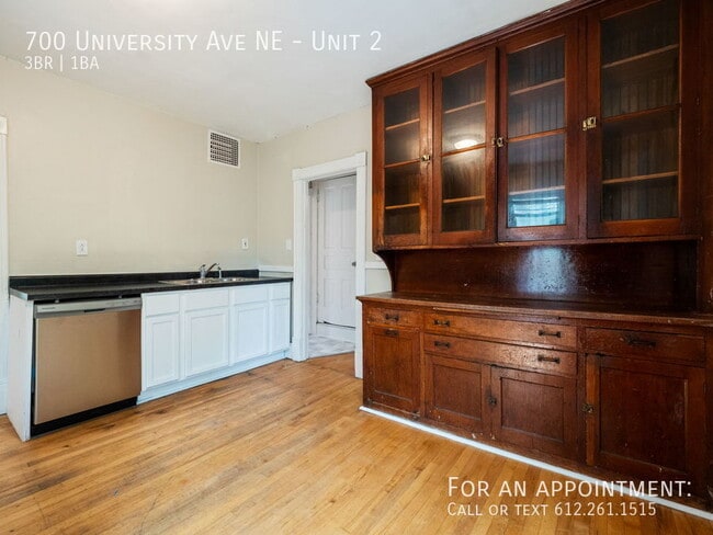 Building Photo - 700 University Ave NE