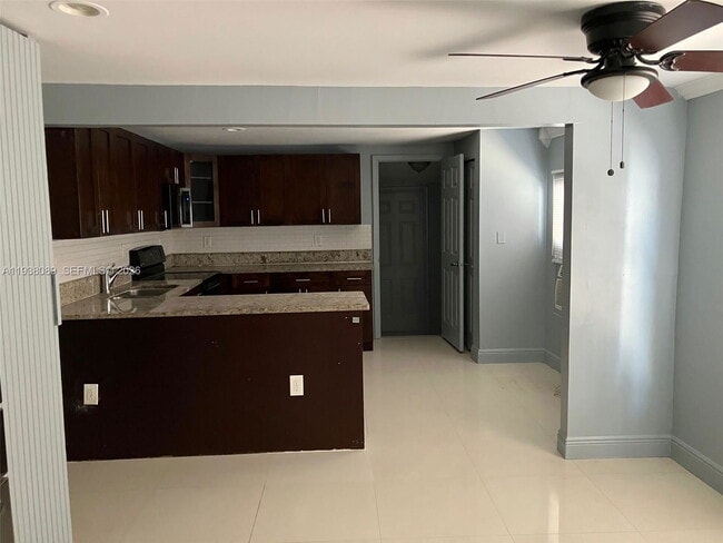 Building Photo - 2226 NW 98th St