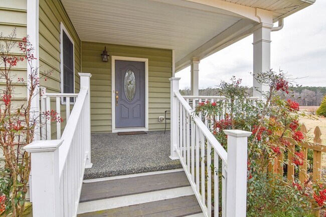 Building Photo - 25221 Savageville Rd