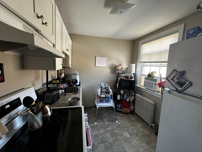 Building Photo - One Bedroom Apartment | Historic Bethlehem