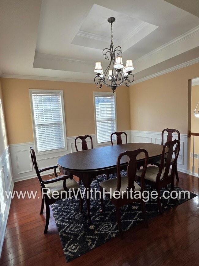 Building Photo - Gorgeous 5 Bd/ 3 Bath Including Full Finished Basement/ Spacious Yard with RV Parking/ Small Subd...