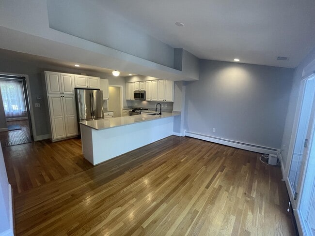 Building Photo - 3521 S Street NW