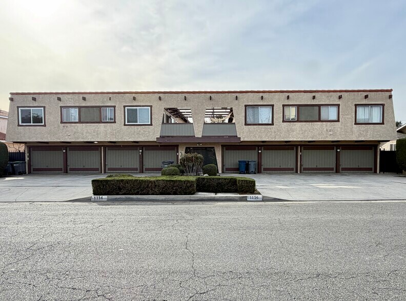 Building Photo - 1114 W 163rd St