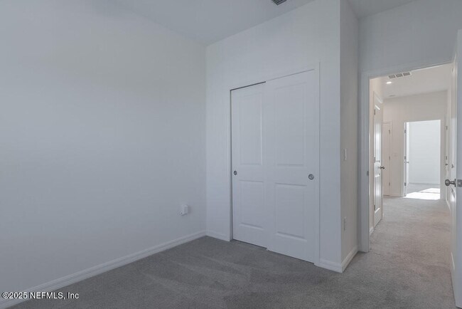 Building Photo - 13114 Annie’s Walk Dr