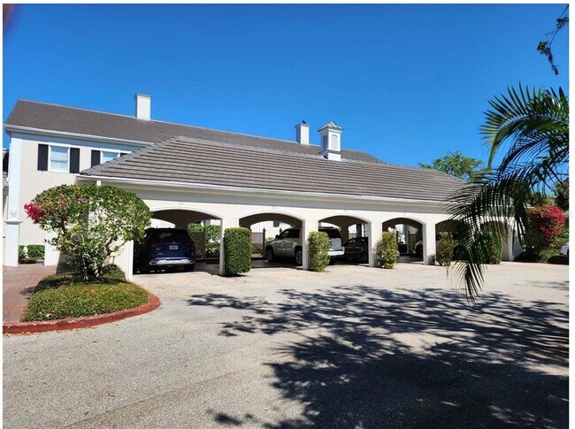Building Photo - 76 Bishopscourt Rd