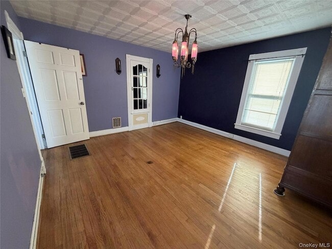 Building Photo - 184 Highland Ave