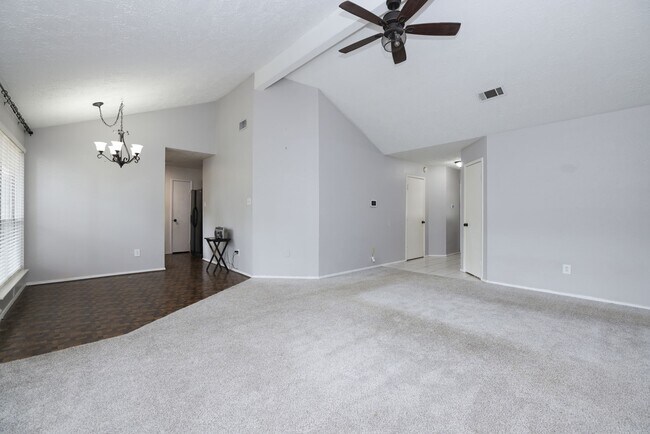 Building Photo - 4623 Whispering Rock Ln