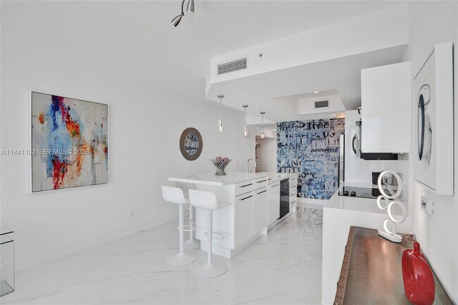 Building Photo - 888 Biscayne Blvd