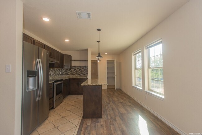 Building Photo - 11622 Obrien Rd