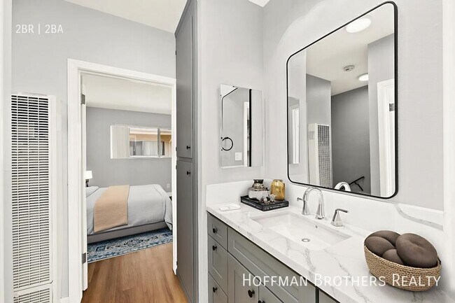 Building Photo - 616 San Pascual Ave