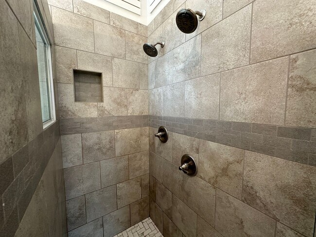 Building Photo - South Austin, Circle-C, Two Story - Available Now