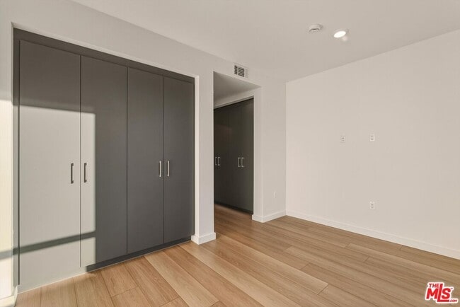 Building Photo - 1759 N Gower St