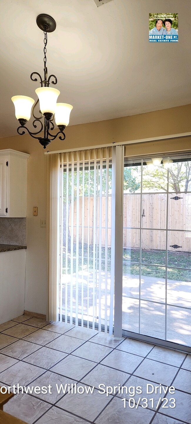 Building Photo - 6840 NW Willow Springs Dr
