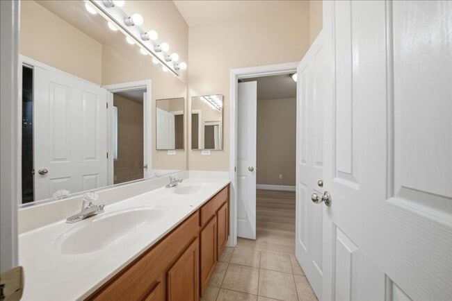 Building Photo - 4319 Cadee Ct