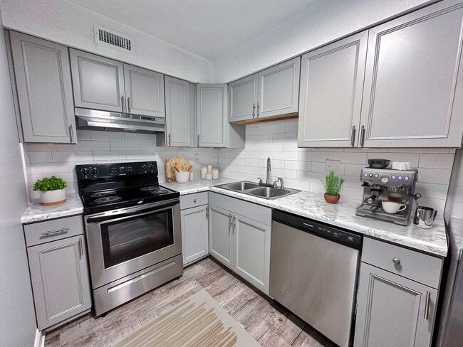 Interior Photo - Rand at Sharps Ridge