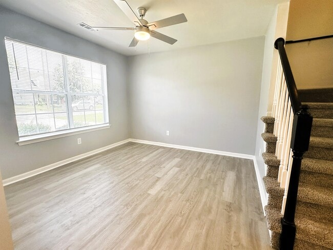 Building Photo - 234 Jonathans Way