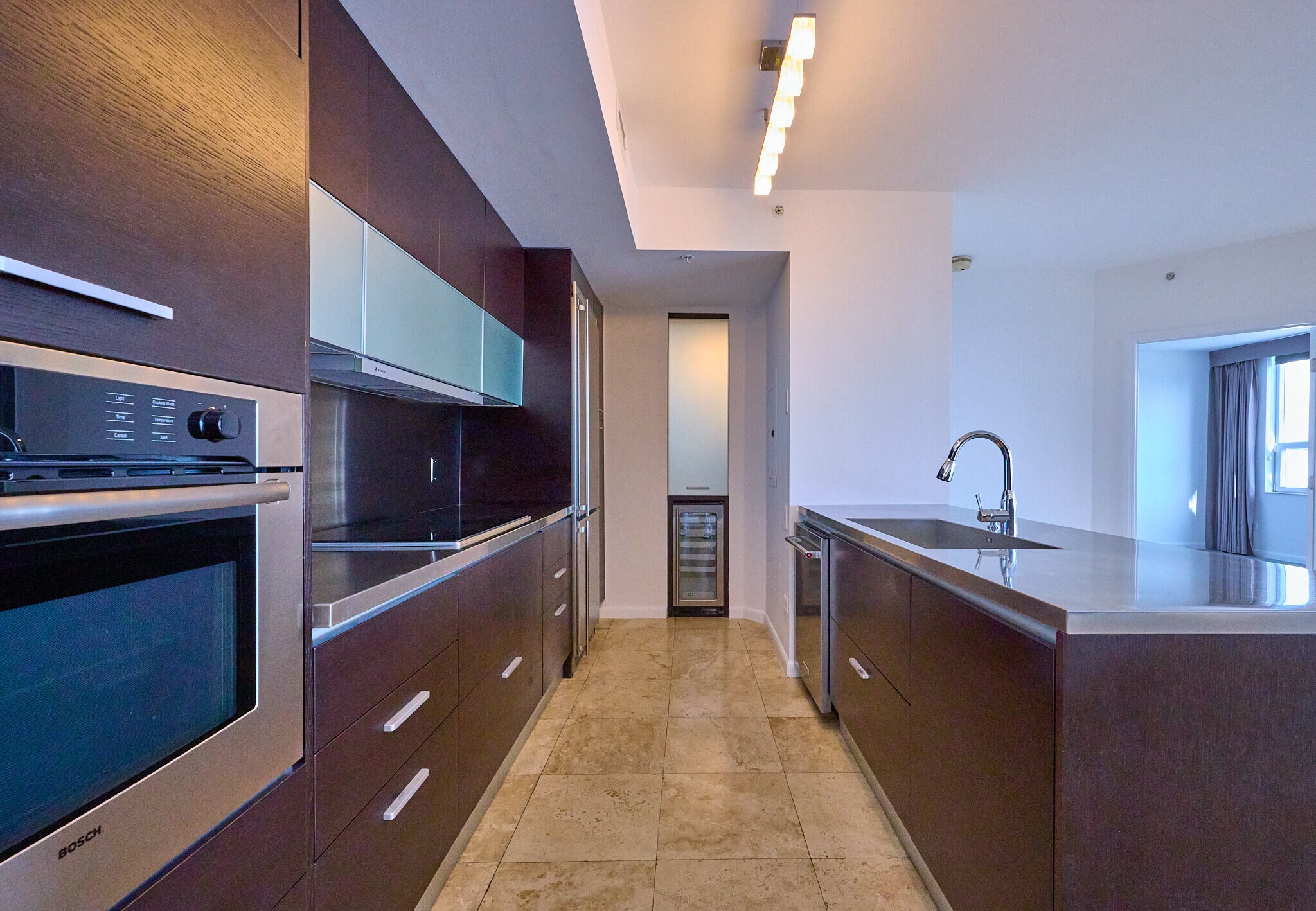 Building Photo - 848 Brickell Key Dr