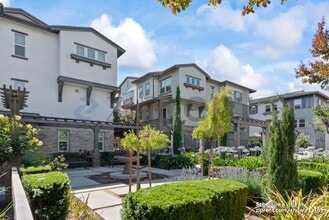 Building Photo - 4062 Kinsale St