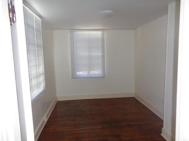 Building Photo - 2514 Johnson St