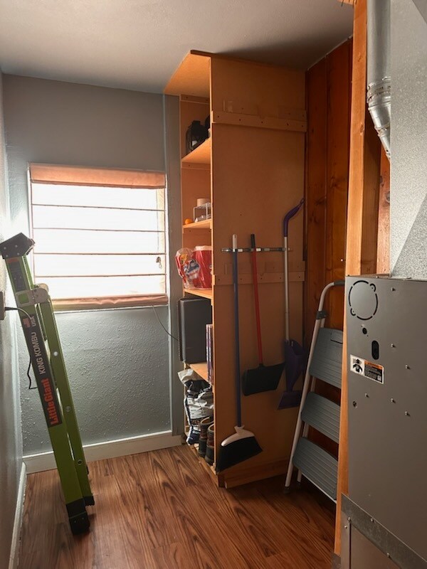 Building Photo - 512 Ryan St