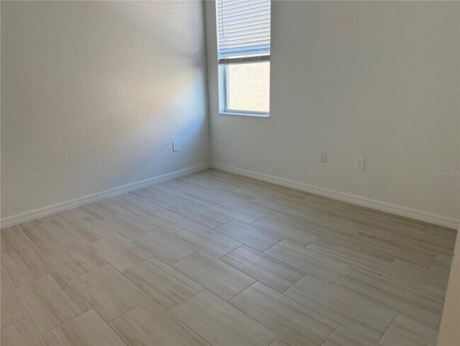 Building Photo - 5543 Lightning Whelk Ln