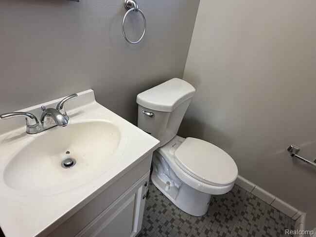 Building Photo - 29264 Tessmer Ct