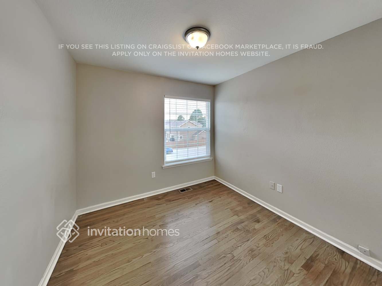 Building Photo - 3731 Sawgrass Trail