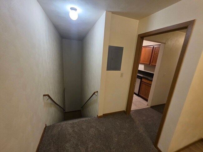 Building Photo - 515 Bienterra Trail