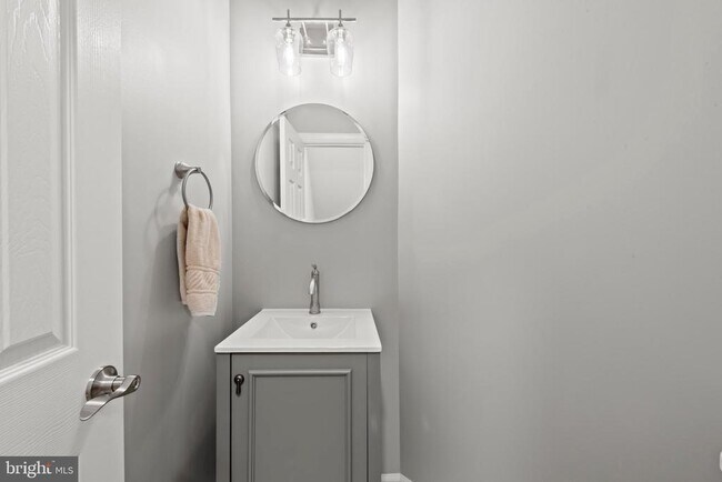 Building Photo - 47645 Weatherburn Terrace