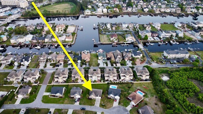 Building Photo - Great Location Single Family Home