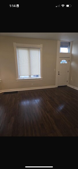 Living Room - 217 W Mitchell St