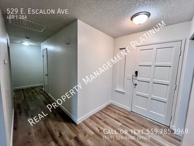 Building Photo - 529 E Escalon Ave