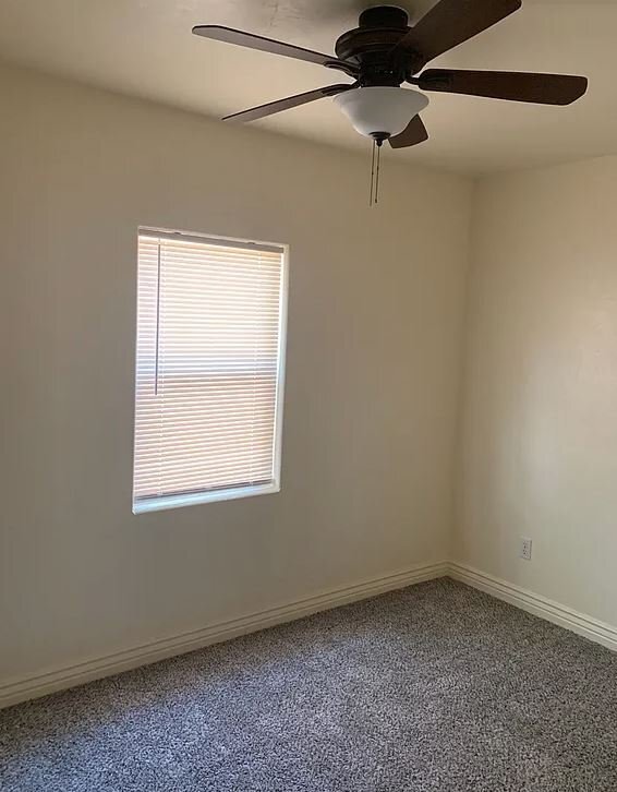 Building Photo - 1474 E Hedrick Dr