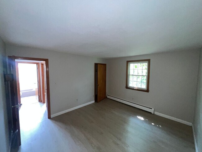 Building Photo - 50 Danbury Dr