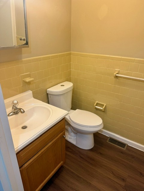 Building Photo - 1616 Spring Valley Dr