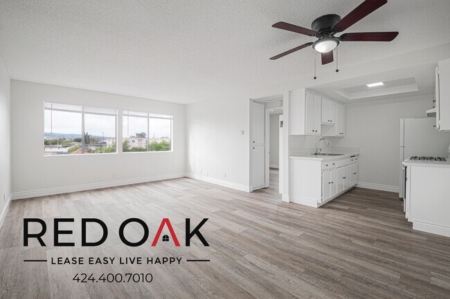 Building Photo - 616 N Lagoon Ave