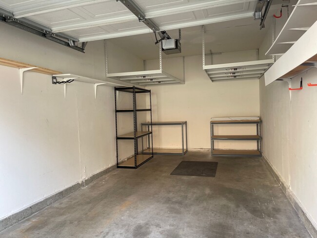 Building Photo - Spacious Dual Master in Laguna Niguel