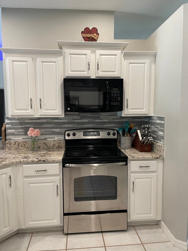 Building Photo - 2710 Glenbuck Ct