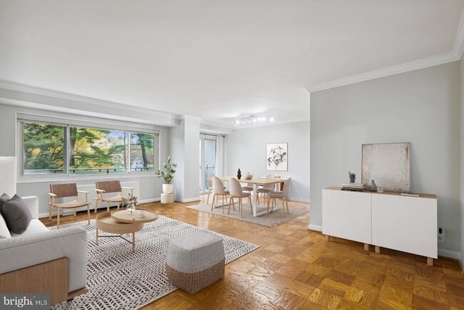 Building Photo - 4201 Cathedral Ave NW