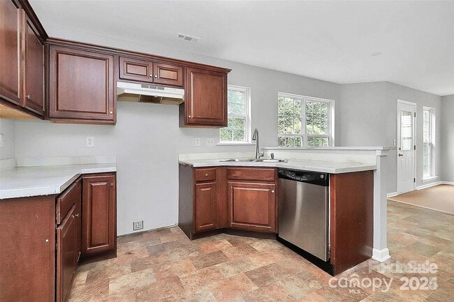 Building Photo - 3737 Kadey Dr