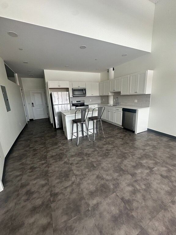 Building Photo - 151 Chestnut St