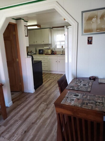 Building Photo - 839 Steinfelt Pkwy