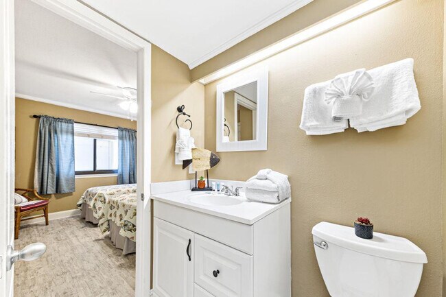 Building Photo - 28760 Perdido Beach Blvd