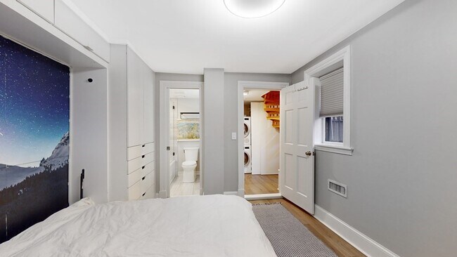 Building Photo - 43 Garden St