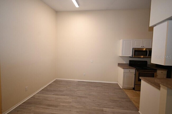 Building Photo - 36232 Misty Oak Dr